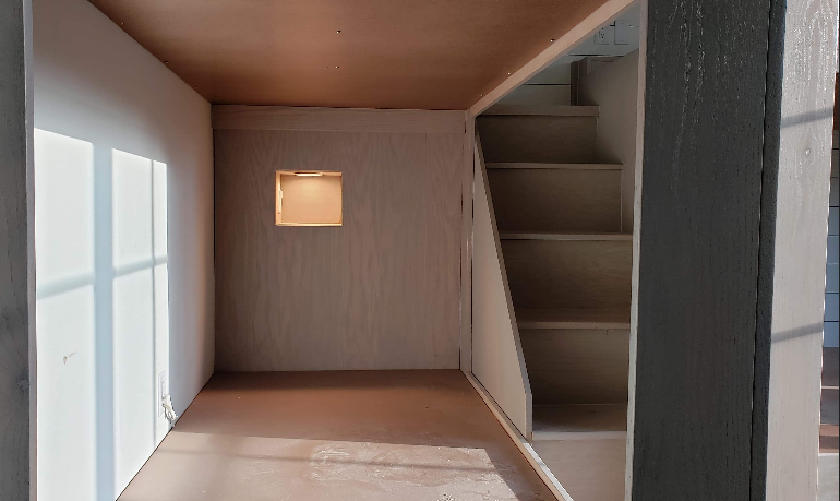 Integrated residential staircase and solid hardwood joinery - high-capacity guest suite