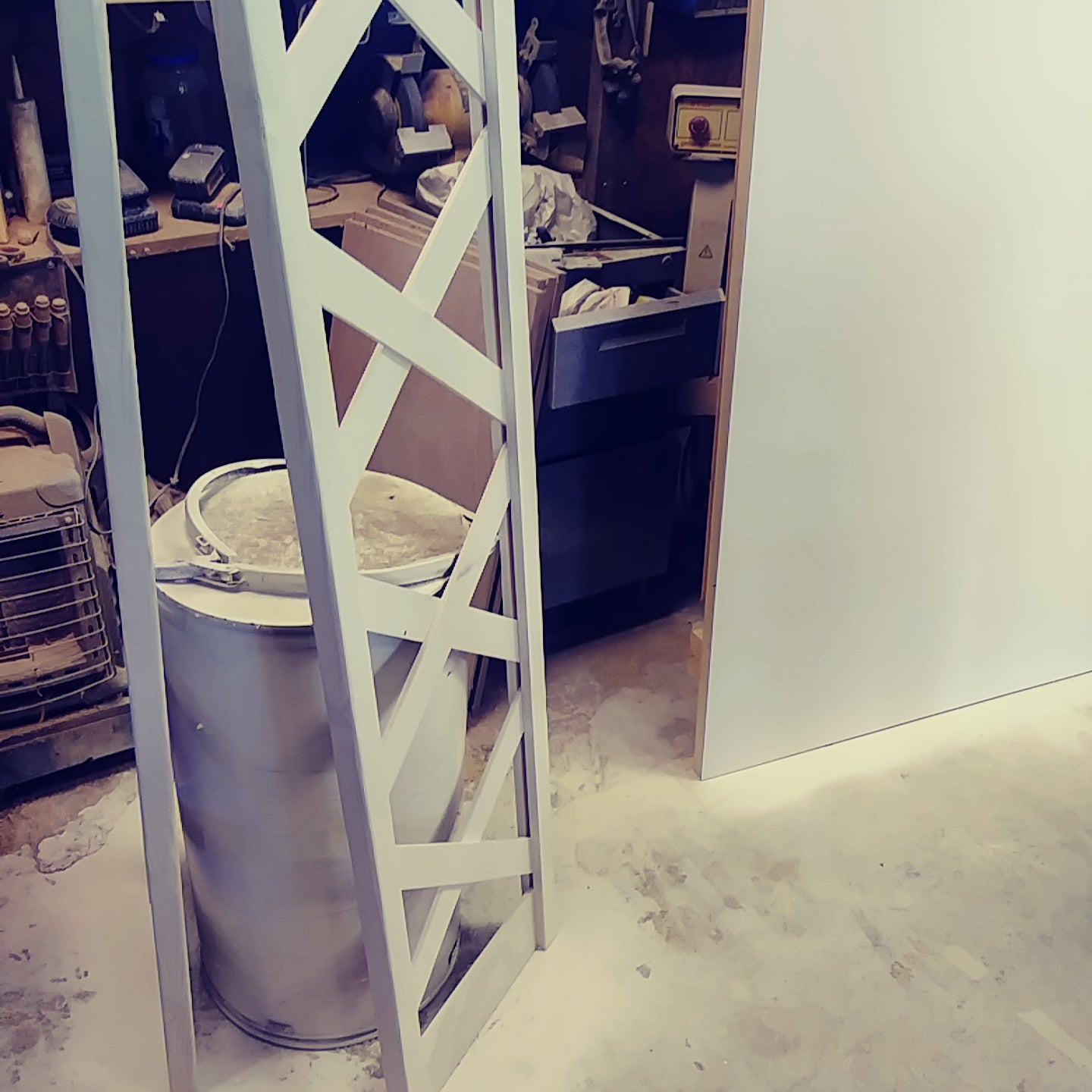 Bespoke L-Shaped - High-Capacity Artisan Build with Parsons Trim