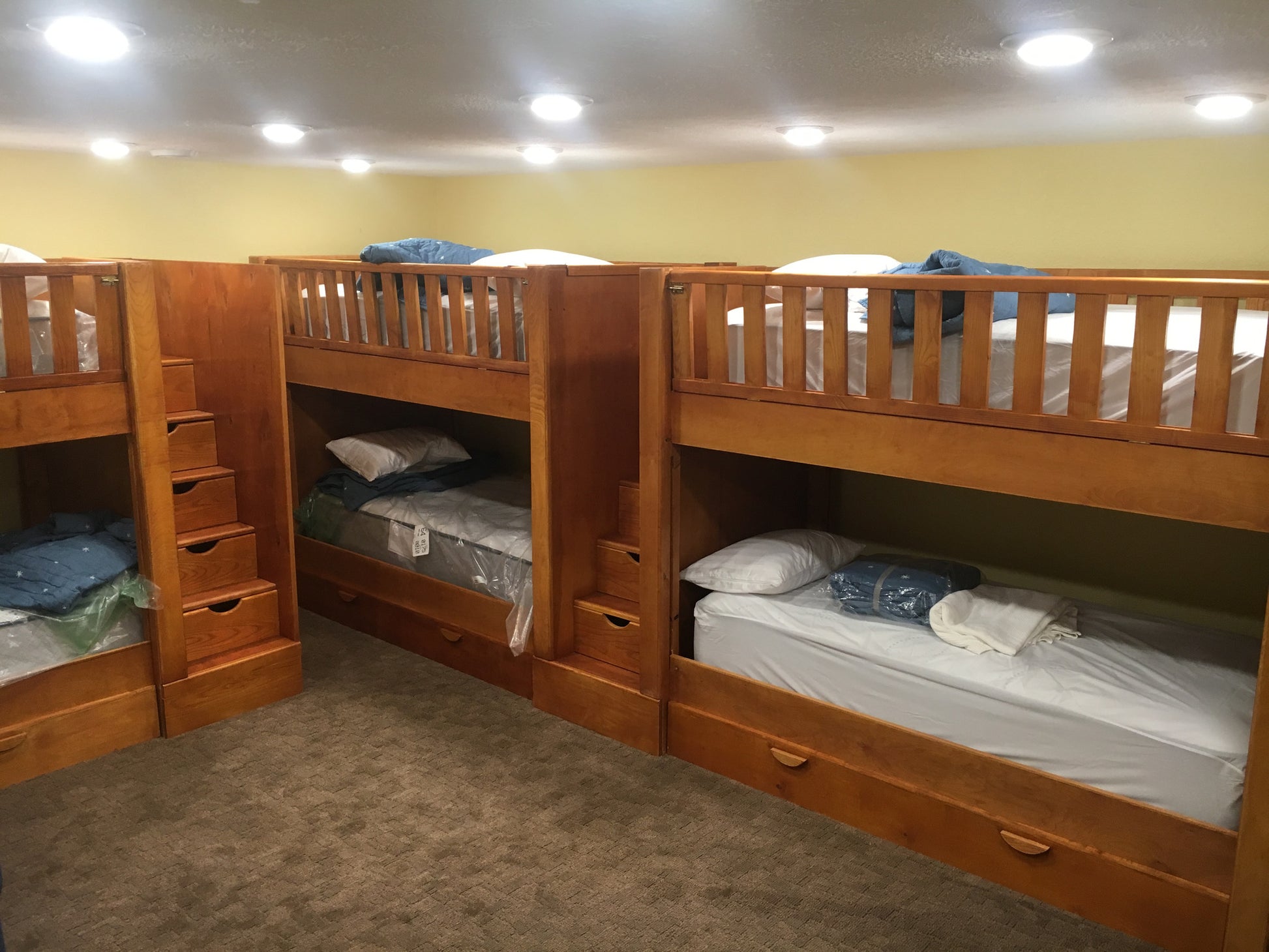 Bespoke Williston Architectural Straight Quad - Twin over Twin Stained Finish